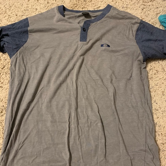 TWO Oakley shirts size L - Picture 1 of 2